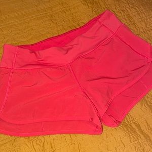 Lululemon Light Red/ Salmon Speed Up Athletic Shorts 2 1/2inch- size 6